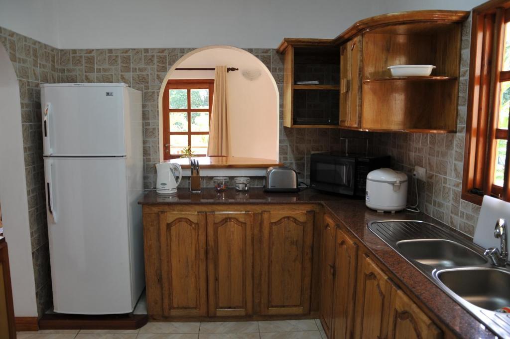 La Fontaine Holiday Apartment Μπελ Όμπρε Δωμάτιο φωτογραφία
